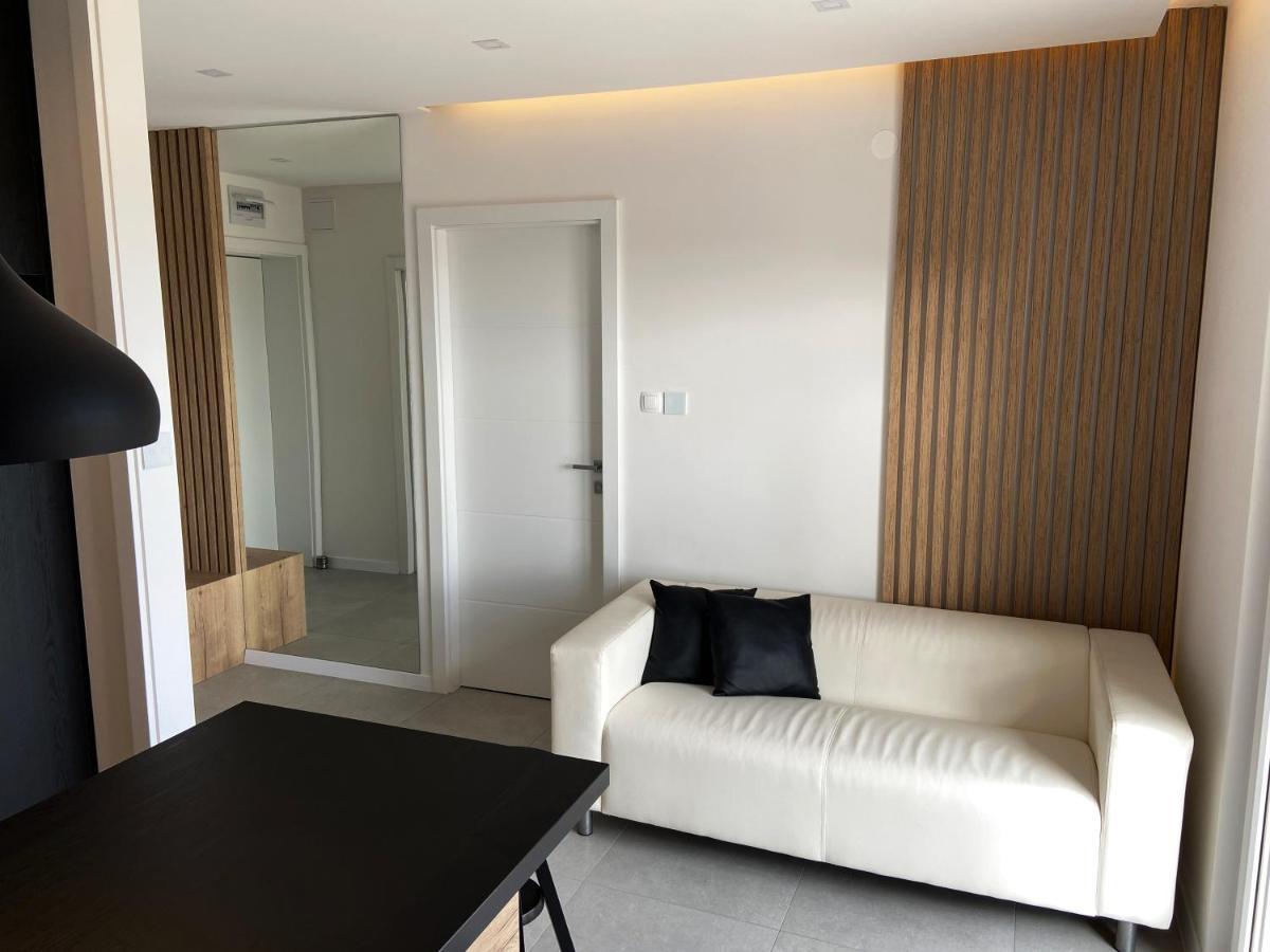 Apartments Tomislav Novalja Ngoại thất bức ảnh