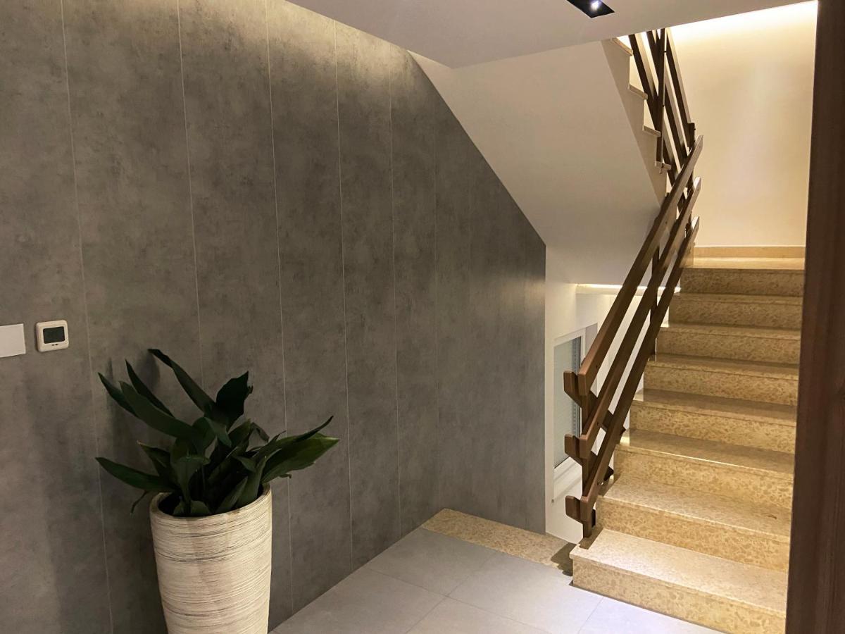 Apartments Tomislav Novalja Ngoại thất bức ảnh