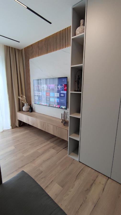 Apartments Tomislav Novalja Ngoại thất bức ảnh