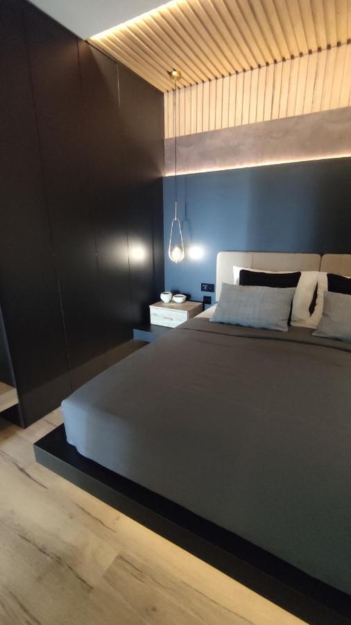 Apartments Tomislav Novalja Ngoại thất bức ảnh