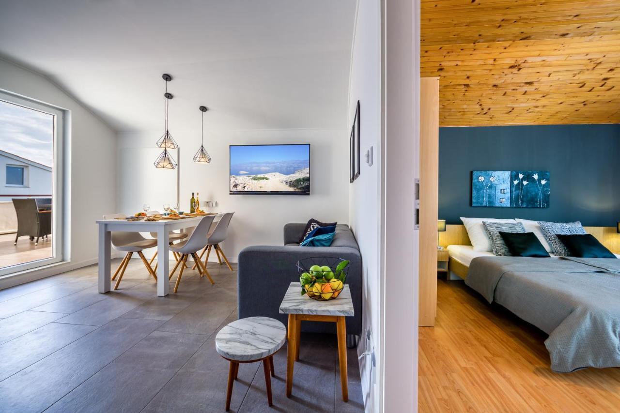 Apartments Tomislav Novalja Ngoại thất bức ảnh